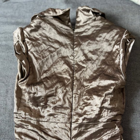 Nicole Miller | Ruched rose-gold metallic cocktail dress w/cap sleeves - Picture 14 of 16